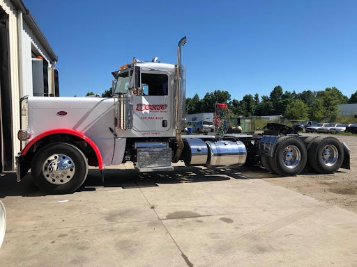 Buck's Truck Repair & Mobile Road Service - Thumbnail