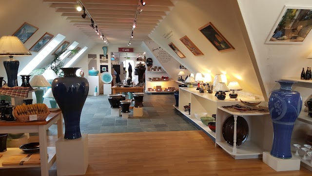 Louis Mulcahy Pottery