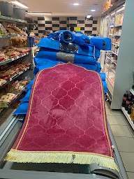 Photo n°6 de Bouchrie tazawt joigny à Joigny (Boucherie-charcuterie)