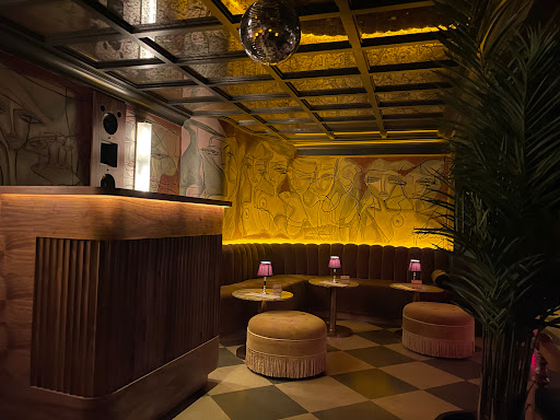 The Bar on Mulberry LLC Gallery - United States