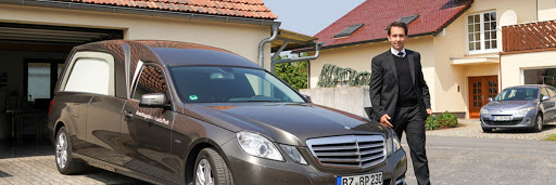 Bestattungshaus Bonitz · Pech - Thumbnail