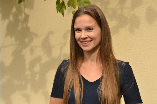 LAURIE MEUNIER