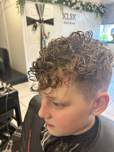 K L S K Hair and beauty - Barber shop