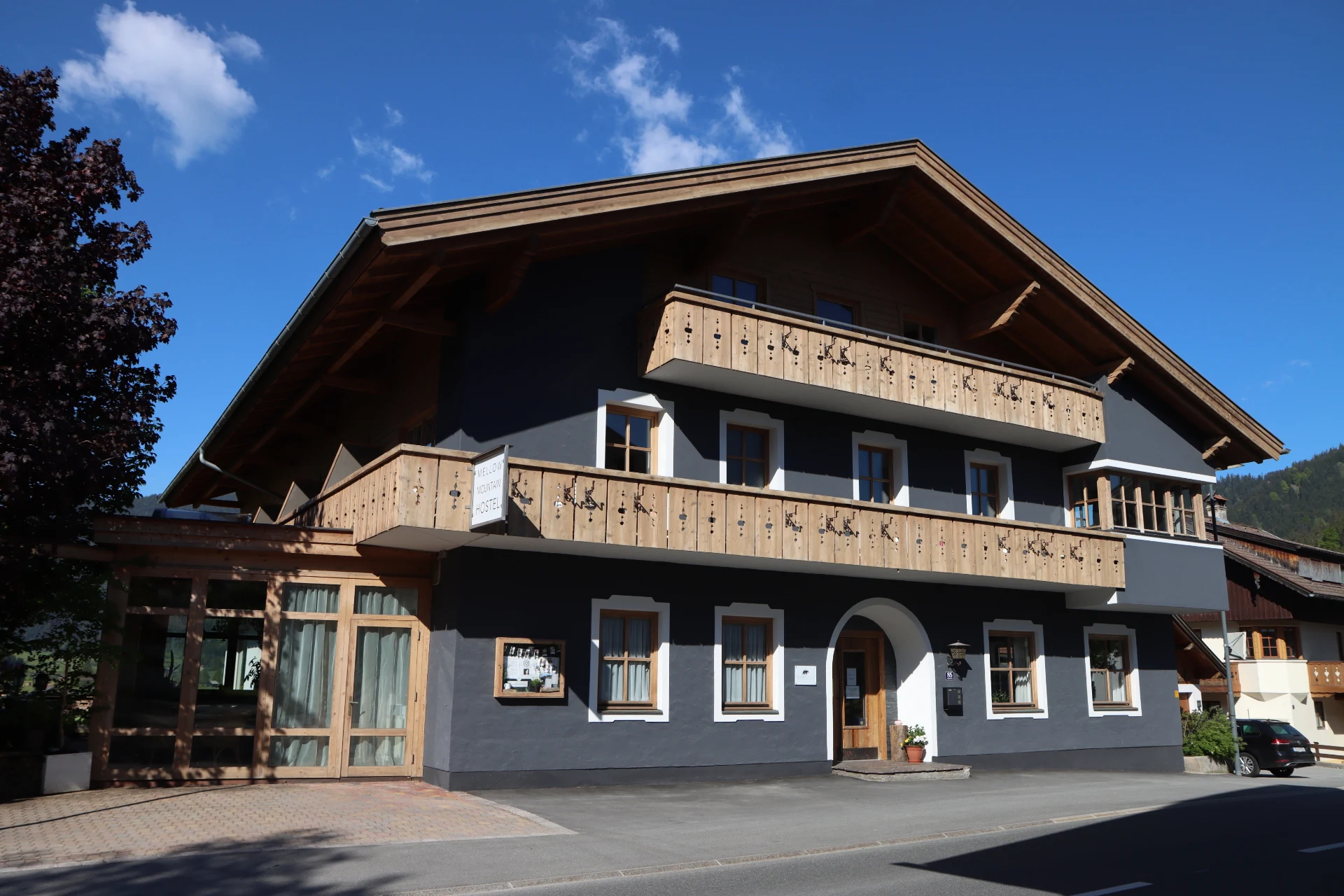 Mellow Mountain Hostel