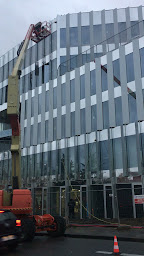 Photo n°2 de entreprise de nettoyage toulouse - société LOGISGREEN(fin chantier,bail,cabinet,bureaux,appartements,Locaux,médical) à Toulouse (Entreprise de nettoyage de vitres)