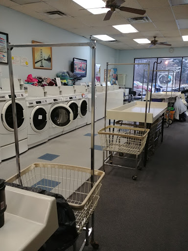 Main Gate Laundry - Visual