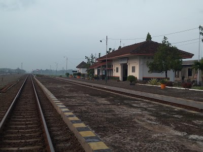Photos of Stasiun Randegan