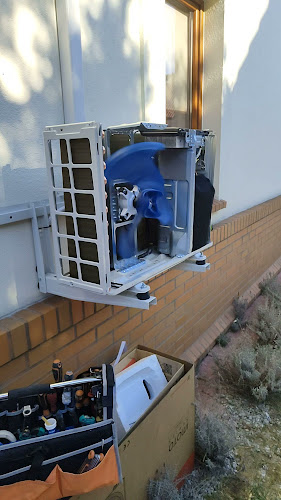 Majer Klimatyzacje Adam Majcher Montaż i serwis klimatyzacji Śląsk - Wykonawca instalacji grzewczych, klimatyzacyjnych i wentylacyjnych