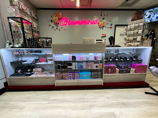 Glamorous - Visual