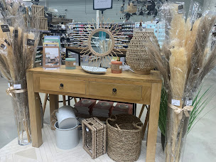 Photo n°5 de Centrakor Bourgueil à Bourgueil (Magasin d'ameublement d'extérieur)