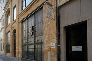 Photo n°3 de Docteur Sylvain Michée à Paris (Chirurgien utilisant la technique du Lasik)