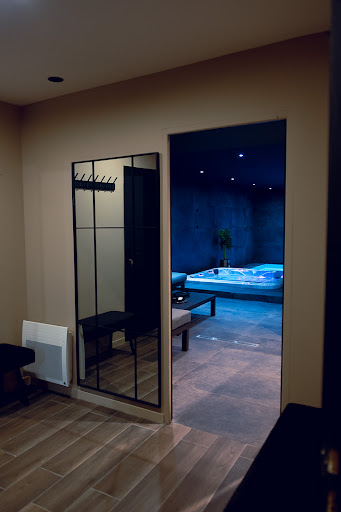 L’evasion spa - Thumbnail