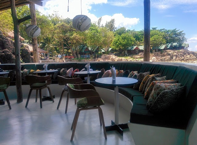 Haad Khom Beach