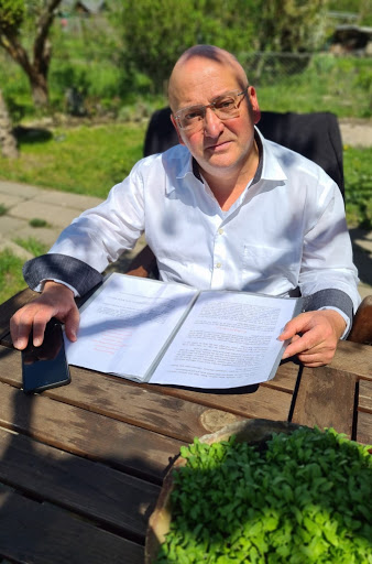 Trauerredner Jan Schackow - Visual