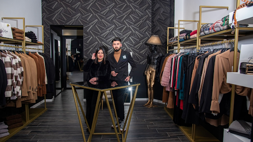BroSis fashion store Logo
