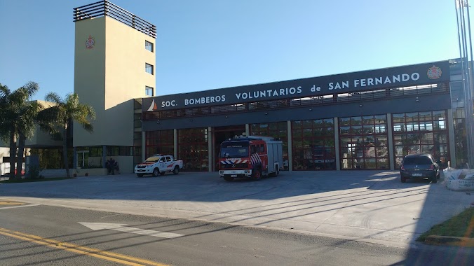 Nuevo Cuartel Central Bomberos Voluntarios de San Fernando, Author: Julio Golot