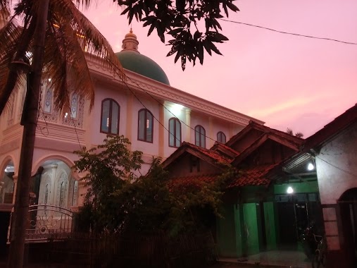 Masjid Jami' Al-falahiyah Kp.jawaringan, Author: Uyi Salafy