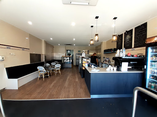 Born and Bread in Tumut Bakery - Thumbnail