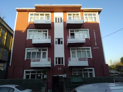 Turguttaş Apartmanı