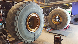 Photo n°21 de SARL SANCHEZ VULCO à Sarrola-Carcopino (Magasin de pneus)