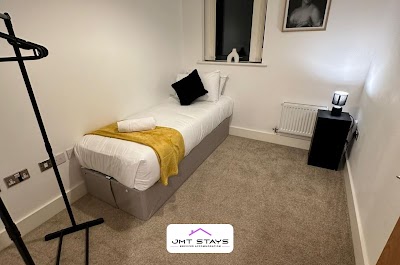 JMT Stays Short Lets Swansea