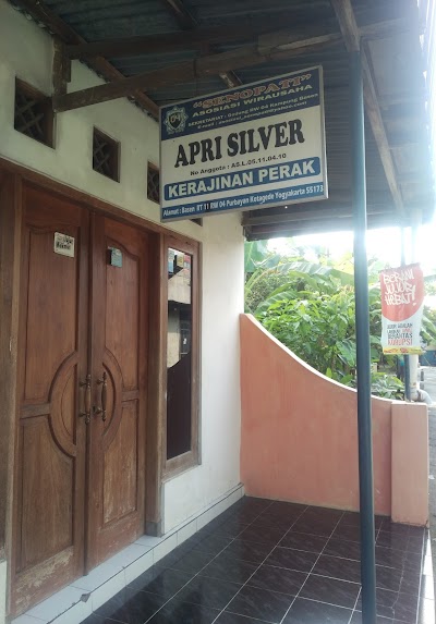 photo of Apri Silver