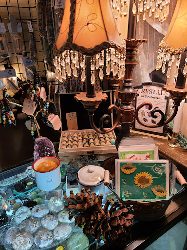 Pocono Mountain Apothecary - Thumbnail