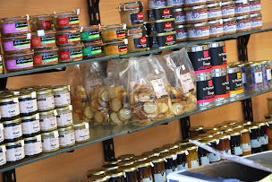 Photo n°6 de Les Caves de la Vallée Pouzauges à Pouzauges (Cave à vins)