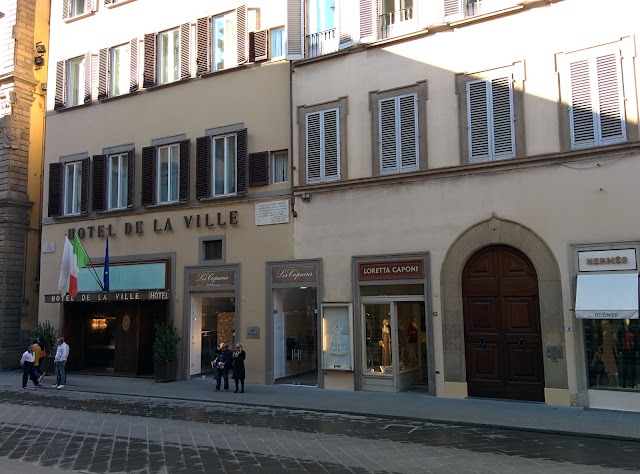 Hotel De La Ville