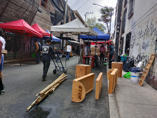 GALERIA TIANGUIS NEZA Logo