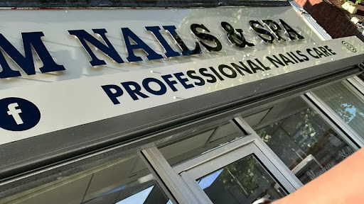 M Nails & Spa