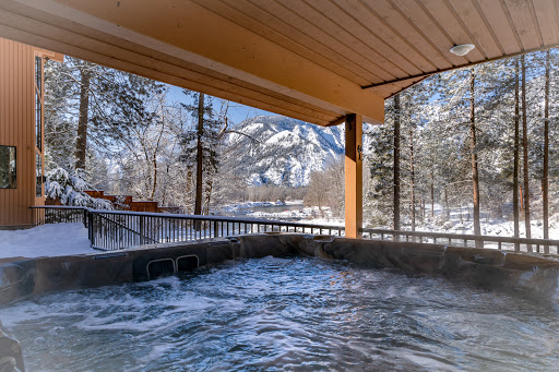 Riverside Cabin - Visual