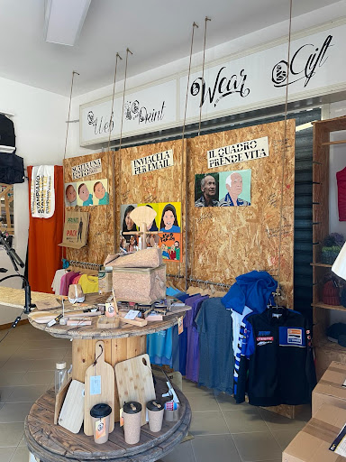 B Design Store - Visual
