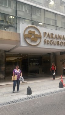 Paraná Seguros, Author: Lucía Rodríguez