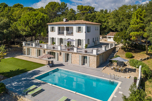 Estate Prestige Knight Frank Valbonne | Agence immobilière de Luxe - Thumbnail