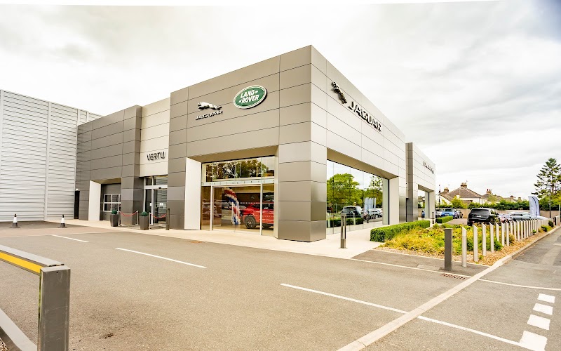 Jaguar Servicing Guiseley photo 3