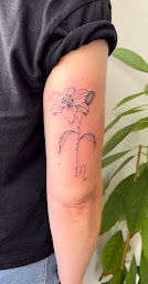 Photo n°9 de L’EUPHORIE à Aigrefeuille-d'Aunis (Tatoueur)
