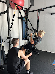 Photo n°22 de DPX Sport Santé - EMS & Coach Sportif à Domicile (Anthony Despax) à Le Rouret (Complexe sportif)