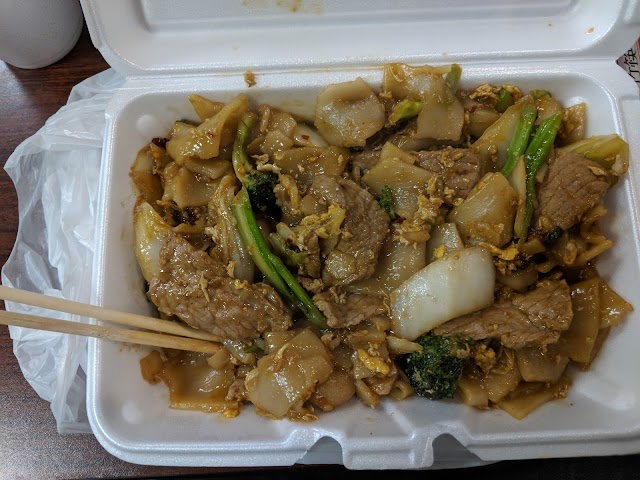 Bangkok Thai Restaurant & Pho 911