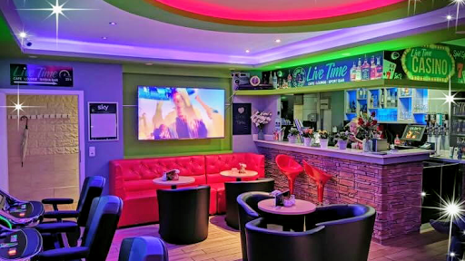 Live Time Cafe Lounge Shisha Bar