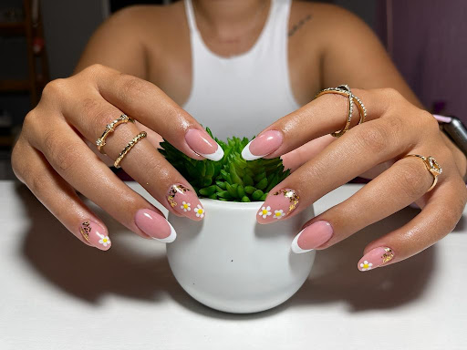 Bella Rose Beauty Nails