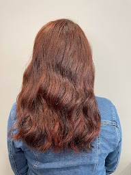 Photo n°12 de Au salon de Cindy à Avanne-Aveney (Salon de coiffure)