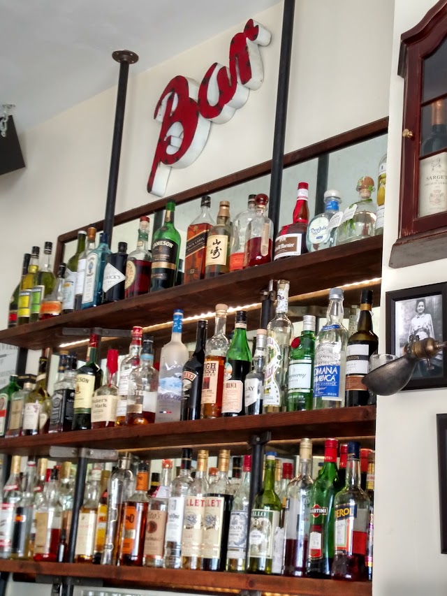 Olivier Bistro