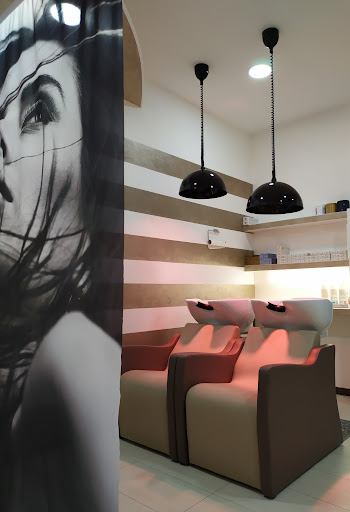 Dream Hair Arredamenti-Forniture per parrucchieri - Thumbnail