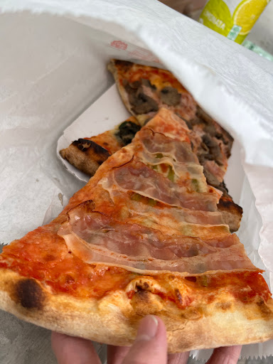 Maxipizza Lo Spicchio d'asporto di Fedon Annamaria e De Michiel Ezio - Thumbnail