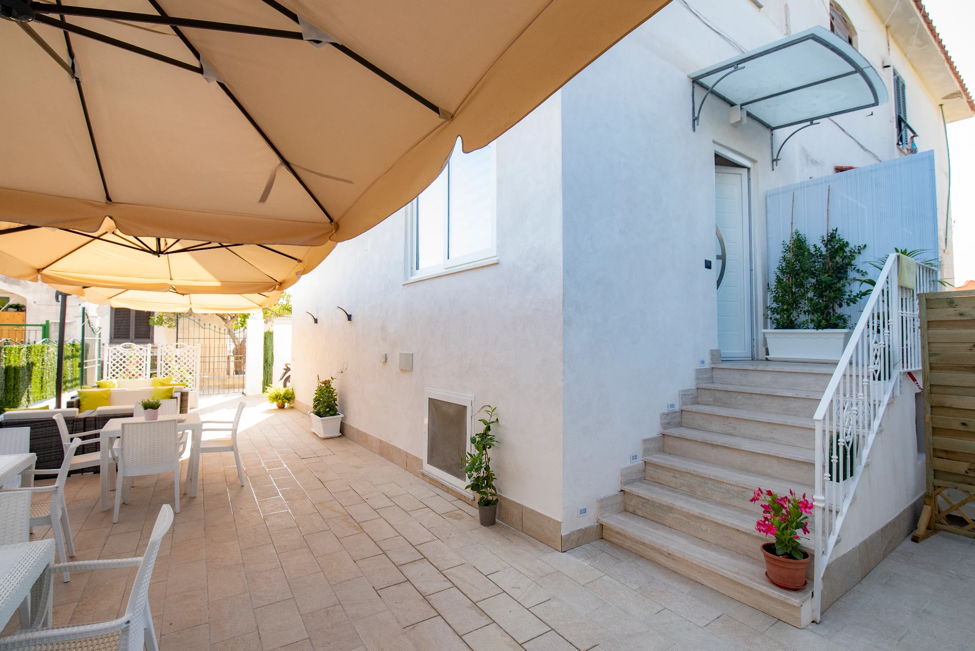 LA DOLCE VITA ROOMS