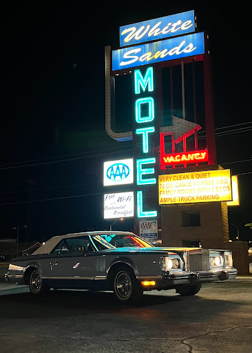 White Sands Motel - Thumbnail