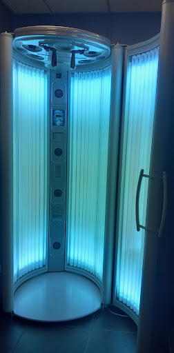 Hayley's Beauty & Holistics Salon