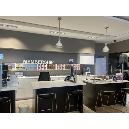 CAA Store - Kingston Gallery - Canada
