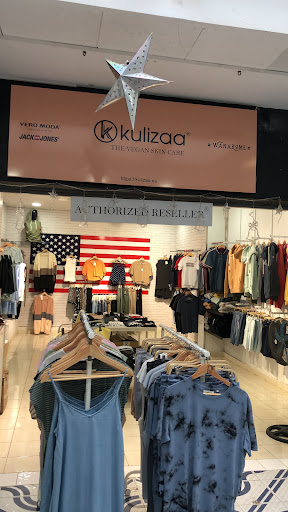 Shopping Center - El Palmeral - Thumbnail